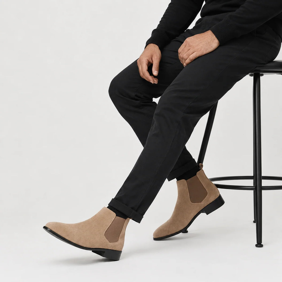 Men's Classic Slip-On Chelsea Boots 7