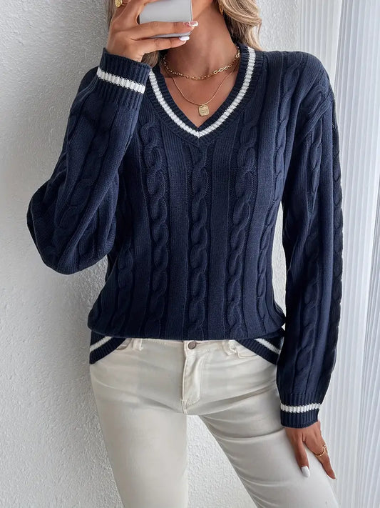 Women's Cozy V-Neck Cable-Knit Sweater 0