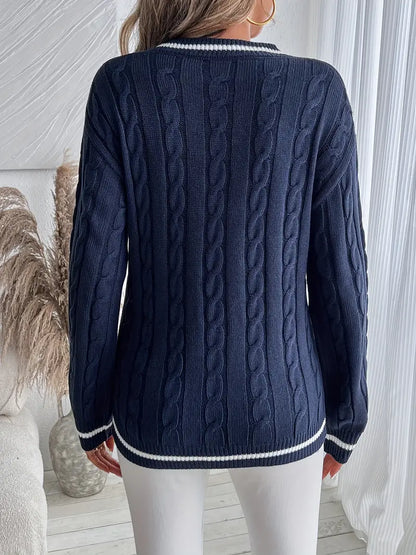 Women's Cozy V-Neck Cable-Knit Sweater 4